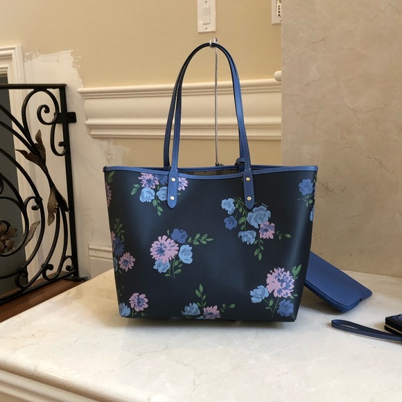 3pcs Coach floral reversible Tote&wristlet&wallet - Picture 4 of 8